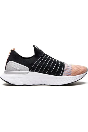 Nike Zapatillas React Phantom Run Flyknit 2