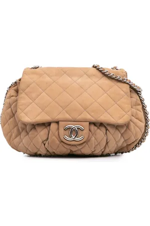 CHANEL Bandolera Around Flap grande de piel de borrego acolchada con cadena 2010-2011