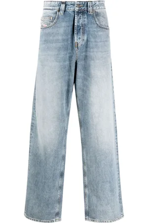 Diesel Vaquero capri con parche del logo
