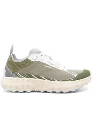 Norda Zapatillas 001