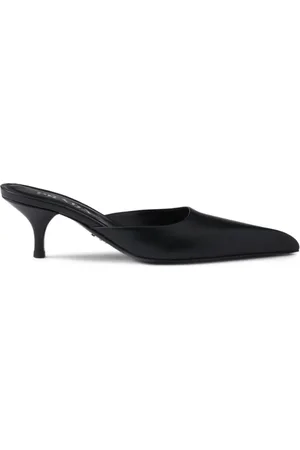 Prada Mules con puntera en punta