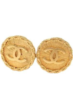 CHANEL Pendientes de clip con logo CC bañados en oro 1995