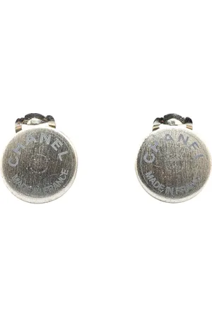 CHANEL Pendientes de clip de plata con logo CC 1999