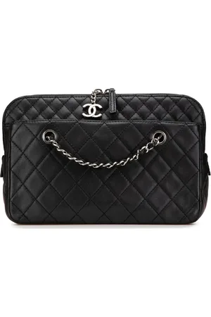 CHANEL Bolso shopper In The Business Camera Bag grande de piel de becerro acolchada 2011