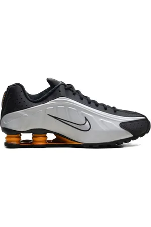 Nike Zapatillas Shox R4 "Black/Vast Grey/Bright Mandarin/Metallic Silver"