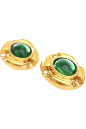 CHANEL Pendientes de clip Gripoix redondos con logo CC bañados en oro 1993