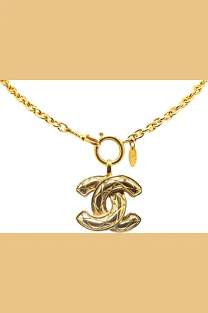CHANEL Collar con colgante CC 20th Century
