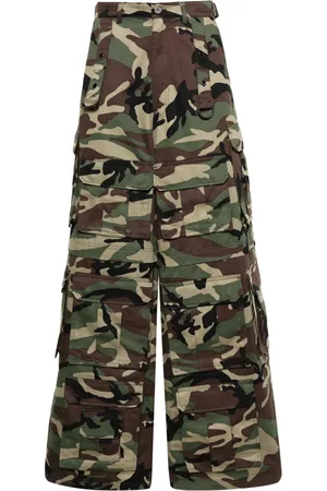 Vetements Vaqueros anchos con motivo militar