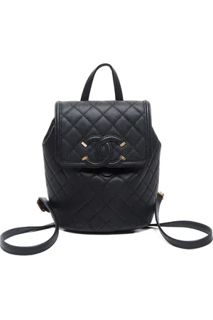 CHANEL Mochila pequeña con acolchado de rombos 2019