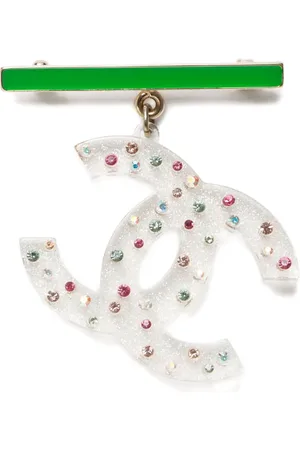 CHANEL Broche con logo CC 2004