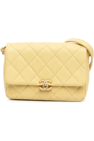 CHANEL Bandolera Melody pequeña en piel caviar acolchada con solapa y cadena 2021-2024