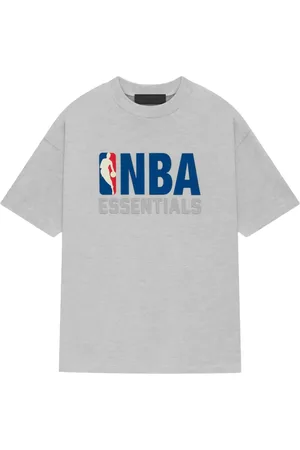 FEAR OF GOD Camiseta Essentials de x NBA