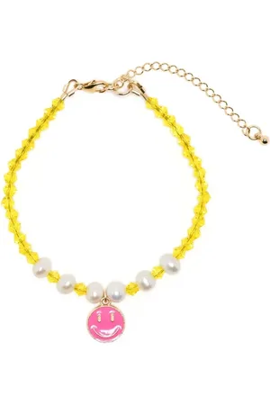 A Sinner in Pearls Pulsera con charms y perlas