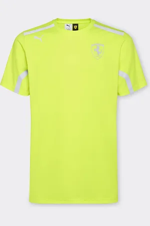 FERRARI 2025 El equipo prepara una camiseta Puma para la Scuderia HP