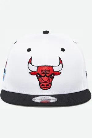 New Era Chicago Bulls White Crown Patch 9Fifty Snapback Cap / M-L