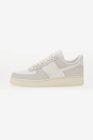 Nike Zapatillas Air Force 1 LV8 / EUR 36