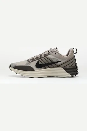 Nike Zapatillas Lunar Roam / EUR 44