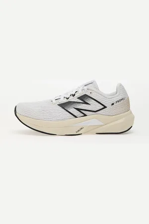 New Balance Zapatillas FuelCell Propel v5 / / EUR 37
