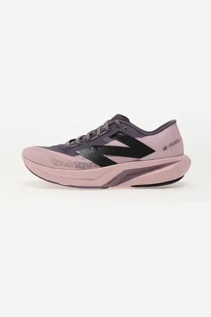 New Balance Zapatillas FuelCell Rebel v4 / / EUR 37