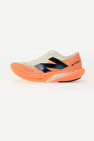 New Balance Zapatillas Fuelcell Rebel v4 / / EUR 41.5