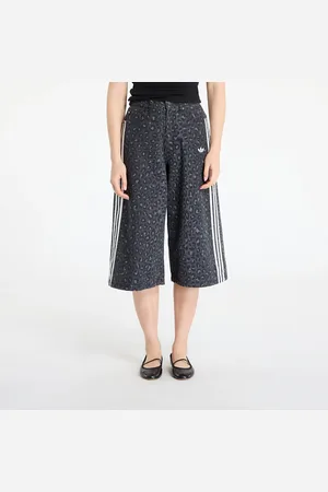 adidas Pantalones cortos Bermuda / 23