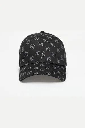 New Era New York Yankees Womens MLB Monogram 9FORTY Adjustable Cap Universal