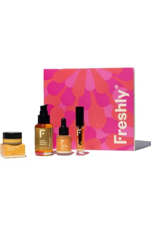 Freshly Cosmetics Vitamin C & Hydration Essentials