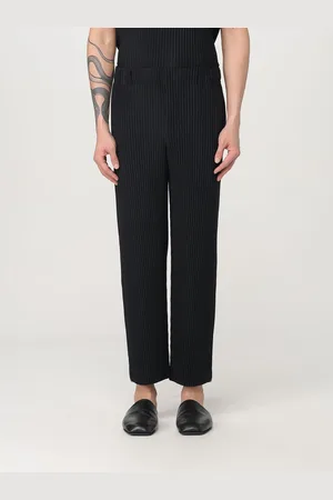 Issey Miyake Pantalón Hombre color