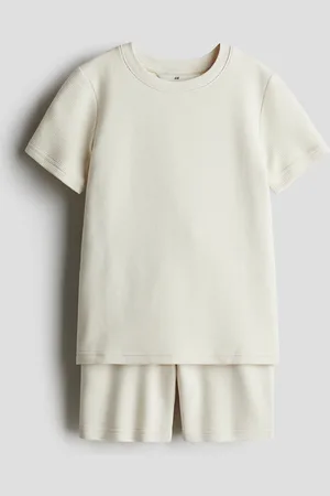 H&M Beis