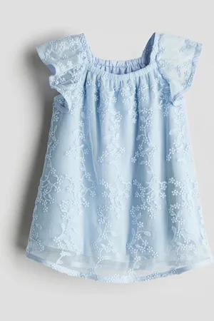 H&M Line lace dress