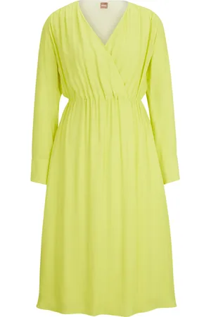 HUGO BOSS Vestido regular fit con parte delantera cruzada y puños abotonados