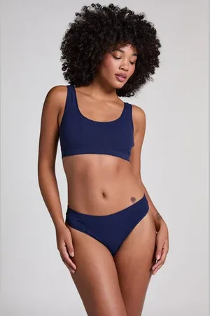 Hunkemöller Tanga de tiro alto Dianne