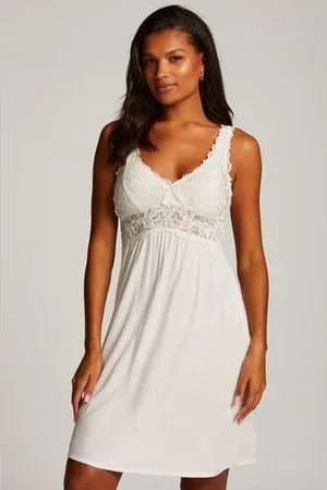 Hunkemöller Vestido lencero Nora Lace