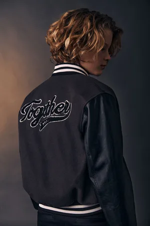 Imperial Chaqueta de estilo varsity de niño con aplicaciones