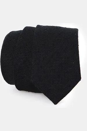Imperial Corbata anudada