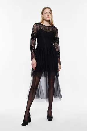 Imperial Vestido de encaje con mangas largas