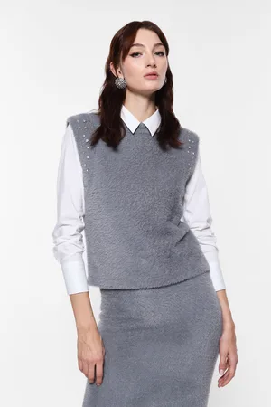 Imperial Top efecto pelo sin mangas con tachuelas