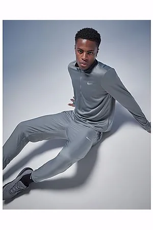 Nike Pantalón de chándal Challenger Woven