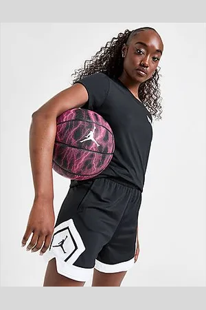 Jordan Diamond 4" Shorts