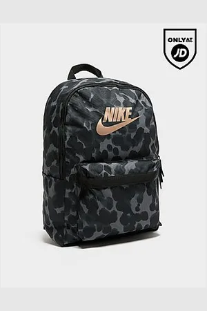 Mochila nike outlet hot sale