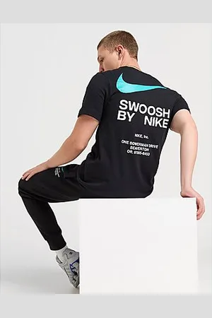 Nike Camiseta Swoosh