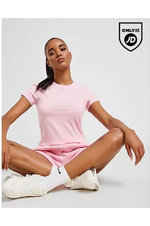 Nike Camiseta Essential Sportswear Chill Knit