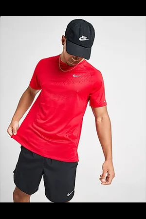 Nike Stride T-Shirt