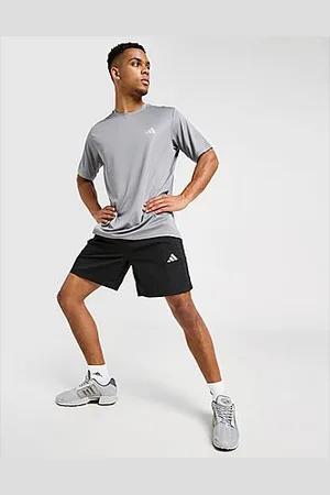 adidas Pantalón corto Train Essentials Woven Training