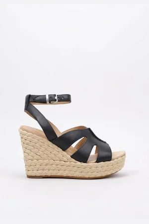 UGG CARRENA 36