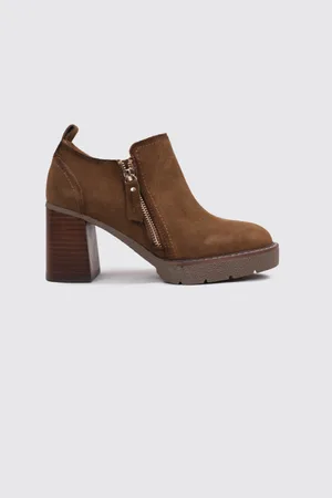 Carmela 161860 35