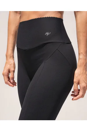 Legging deportivo con control de abdomen y tela antibacterial con aloe