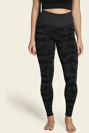 LEONISA Legging deportivo de control y tiro alto en tecnología seamless sin costuras