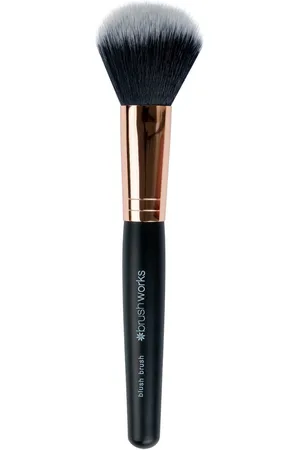 Brushworks Blush Brush