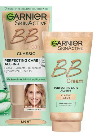 Garnier SkinActive BB Cream Hidratante con Color SPF15 - Classic Light